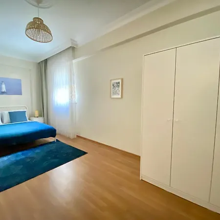 Spacious & Center 3 Bedroom Flat - No2 Apartment Istanbul
