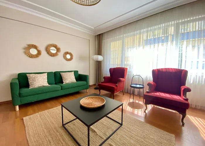 Spacious & Center 3 Bedroom Flat - No2 * Provincia di Istanbul