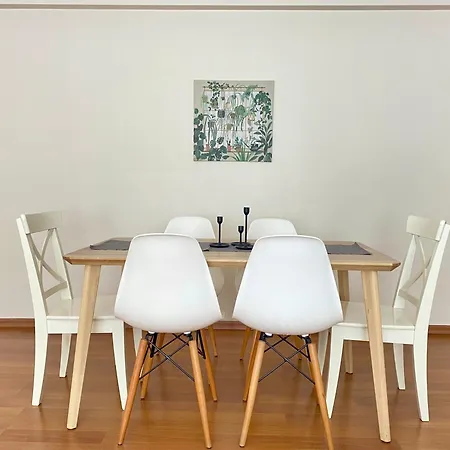 Daire Spacious & Center 3 Bedroom Flat - No2 İstanbul