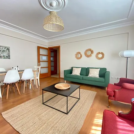 Spacious & Center 3 Bedroom Flat - No2 Istambul