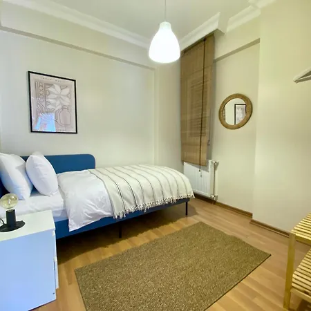 Spacious & Center 3 Bedroom Flat - No2 이스탄불